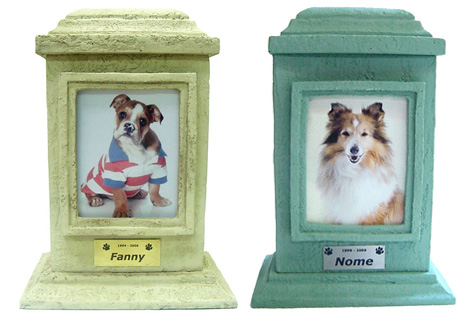 Memorial com plaquinha personalizada